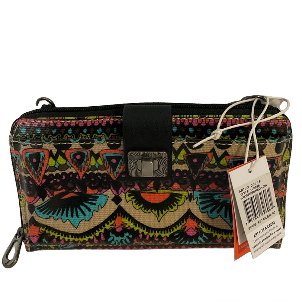 Sakroots Artist Circle Smartphone Crossbody, zip top closure, detachable strap.